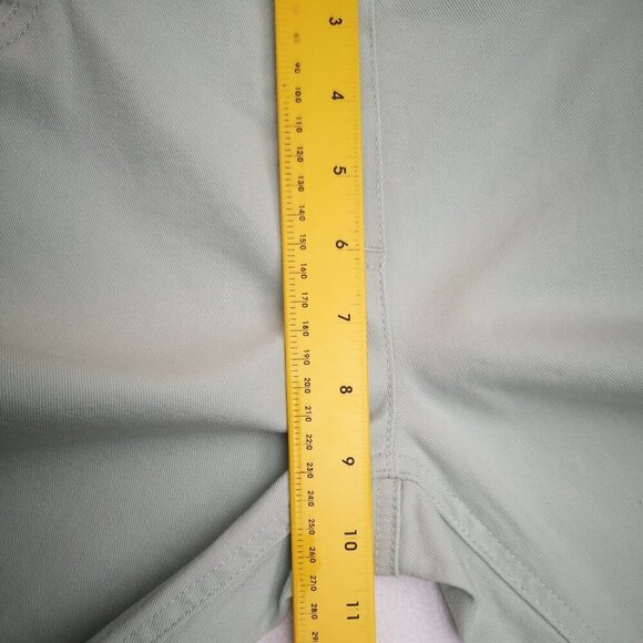 Reitmans Jeans Ladies Size 10 Petite Mint Green Pull On Style Capri Pants - Picture 10 of 11